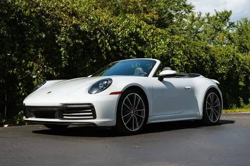 2020 Porsche 911 Carrera RWD photo