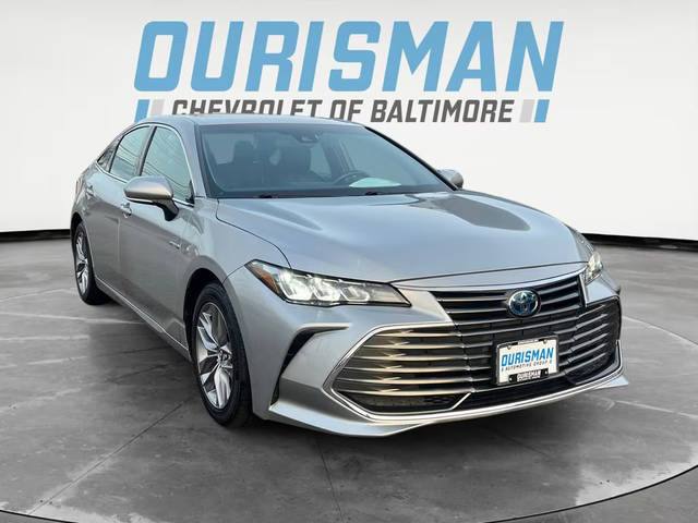 2020 Toyota Avalon Hybrid XLE FWD photo