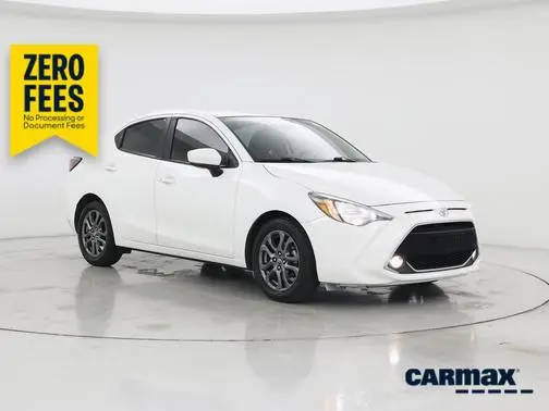 2019 Toyota Yaris LE FWD photo