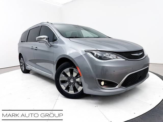 2020 Chrysler Pacifica Minivan Hybrid Limited FWD photo