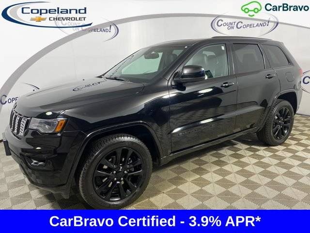 2020 Jeep Grand Cherokee Altitude 4WD photo