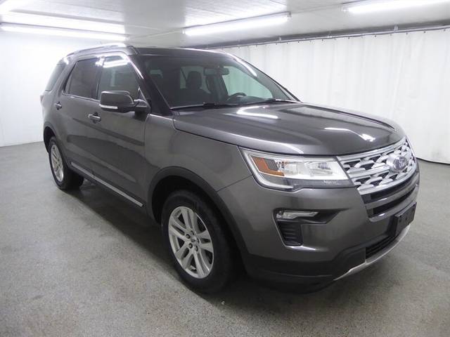 2019 Ford Explorer XLT 4WD photo