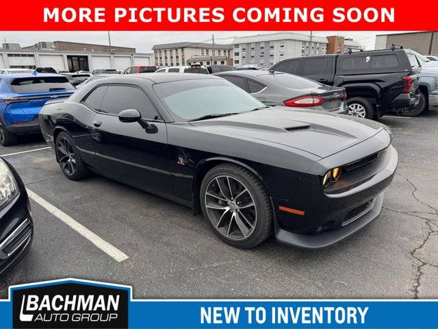 2016 Dodge Challenger R/T Scat Pack RWD photo