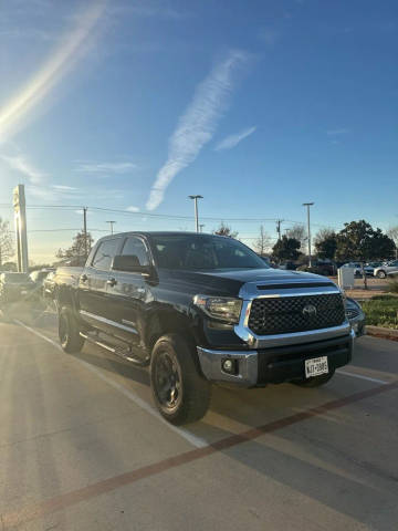 2020 Toyota Tundra SR5 4WD photo