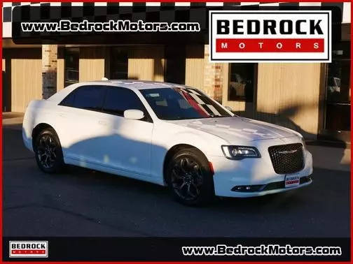 2018 Chrysler 300 300S AWD photo