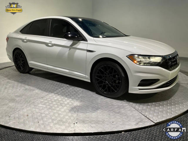 2020 Volkswagen Jetta R-Line FWD photo