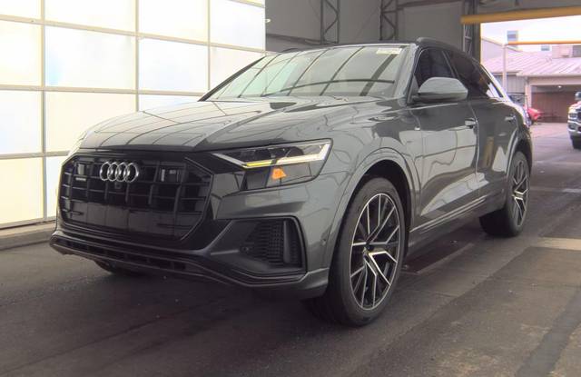 2020 Audi Q8 Premium Plus AWD photo