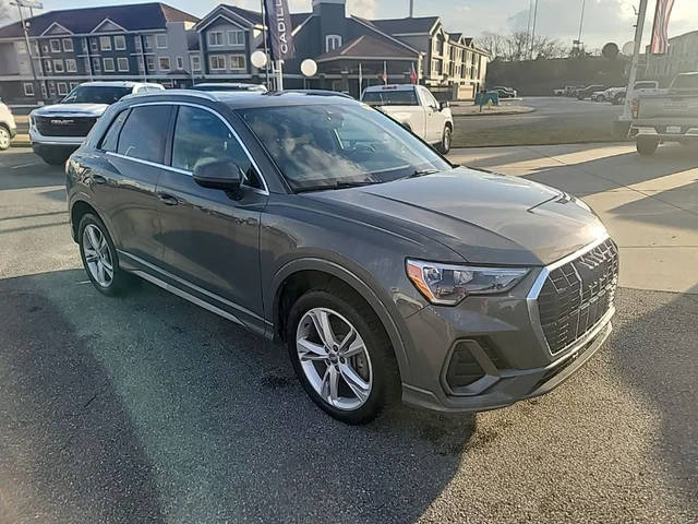 2020 Audi Q3 S line Premium AWD photo