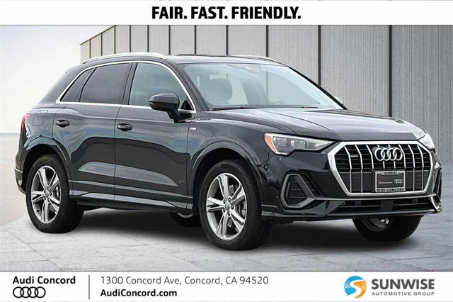 2020 Audi Q3 S line Premium AWD photo