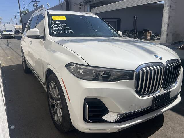 2020 BMW X7 xDrive40i AWD photo