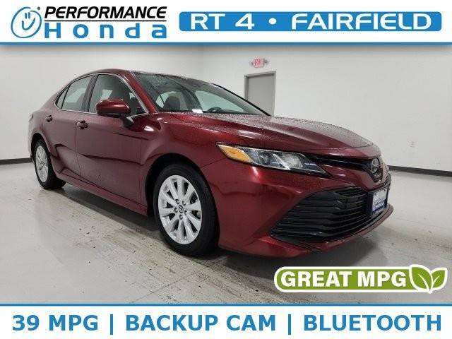 2019 Toyota Camry LE FWD photo