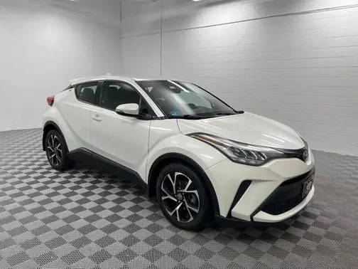 2020 Toyota C-HR XLE FWD photo