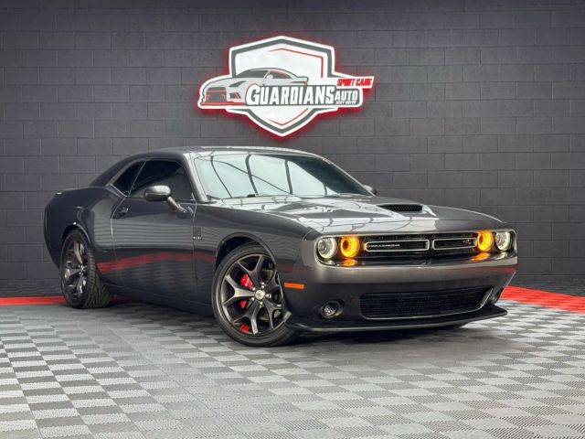 2019 Dodge Challenger R/T RWD photo