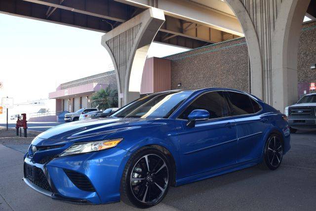 2020 Toyota Camry XSE FWD photo