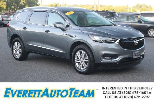2019 Buick Enclave Essence AWD photo