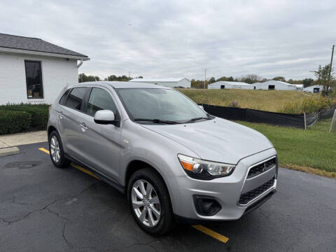 2015 Mitsubishi Outlander Sport ES 4WD photo