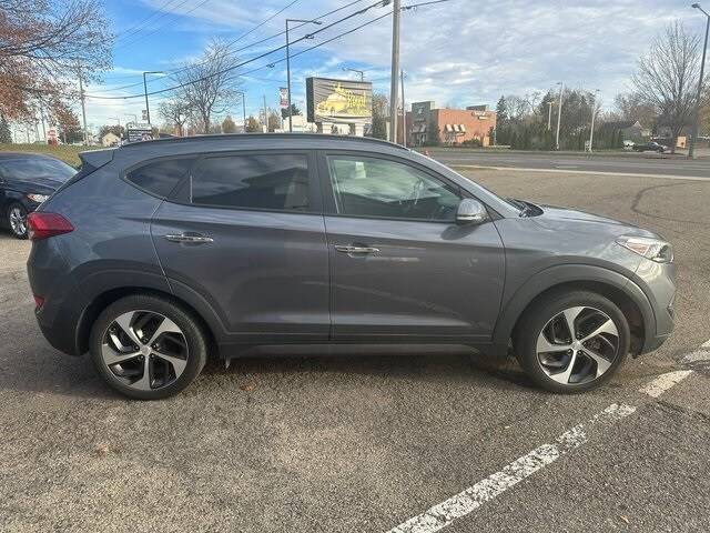 2016 Hyundai Tucson Limited AWD photo