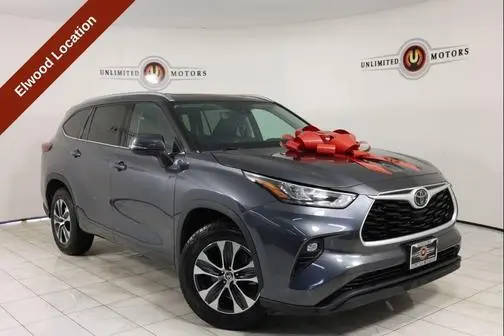 2020 Toyota Highlander XLE FWD photo