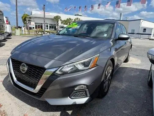 2020 Nissan Maxima SR FWD photo
