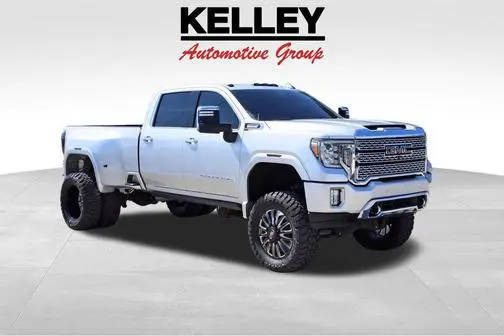 2020 GMC Sierra 3500HD Denali 4WD photo