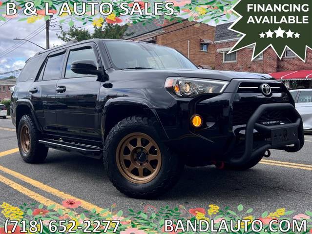 2020 Toyota 4Runner SR5 4WD photo