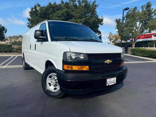 2019 Chevrolet Express Cargo  RWD photo