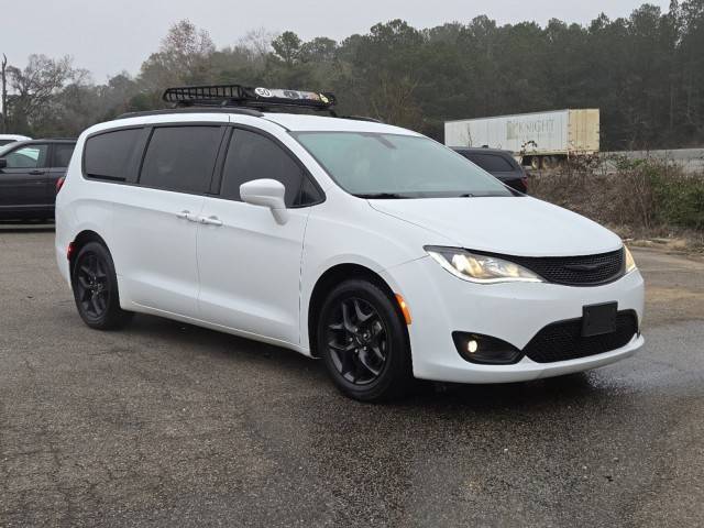 2020 Chrysler Pacifica Minivan Touring L 35th Anniversary FWD photo