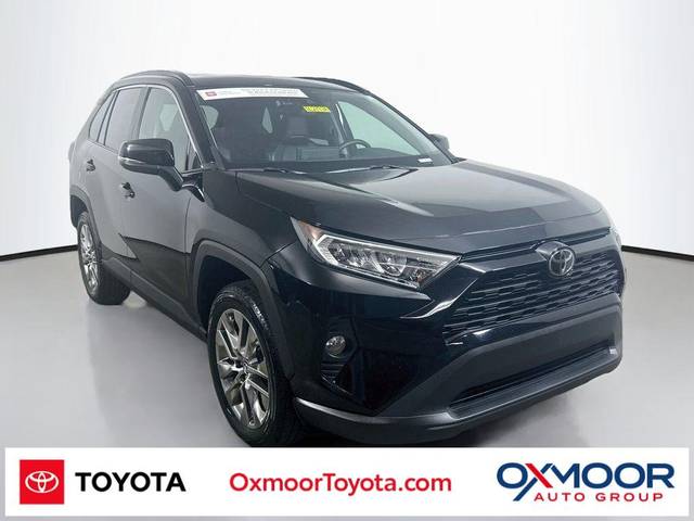 2020 Toyota RAV4 XLE Premium FWD photo