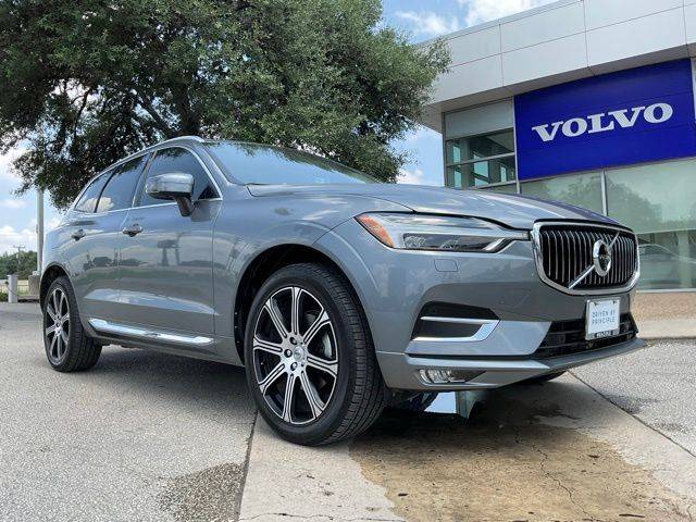 2020 Volvo XC60 Inscription FWD photo