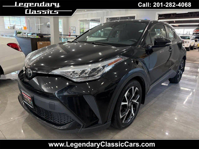 2020 Toyota C-HR XLE FWD photo