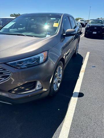 2019 Ford Edge Titanium AWD photo
