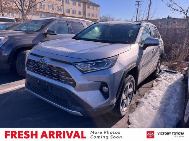 2020 Toyota RAV4 Hybrid Limited AWD photo