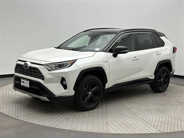 2020 Toyota RAV4 Hybrid XSE AWD photo