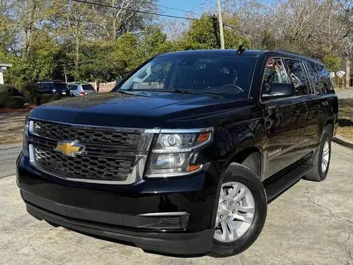 2019 Chevrolet Suburban LT 4WD photo