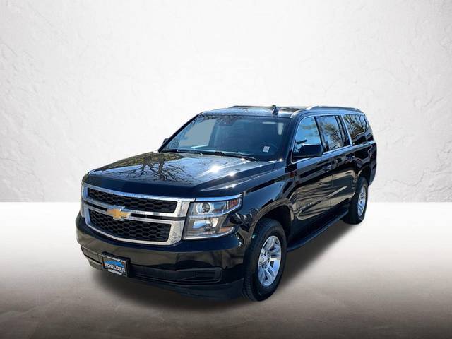 2019 Chevrolet Suburban LT 4WD photo