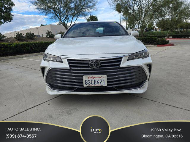 2020 Toyota Avalon XLE FWD photo