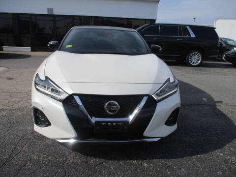 2020 Nissan Maxima SR FWD photo
