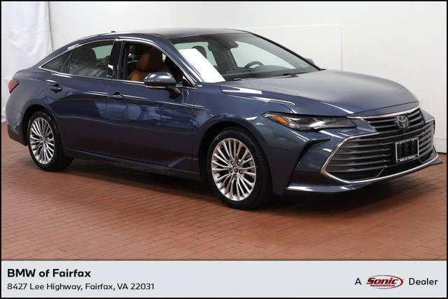 2020 Toyota Avalon Limited FWD photo