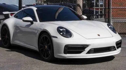 2020 Porsche 911 Carrera RWD photo