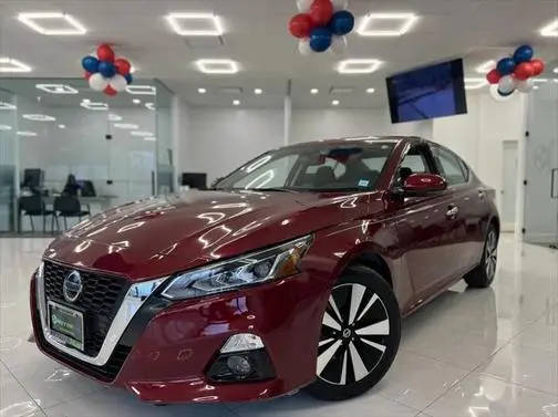 2020 Nissan Altima 2.5 SV AWD photo