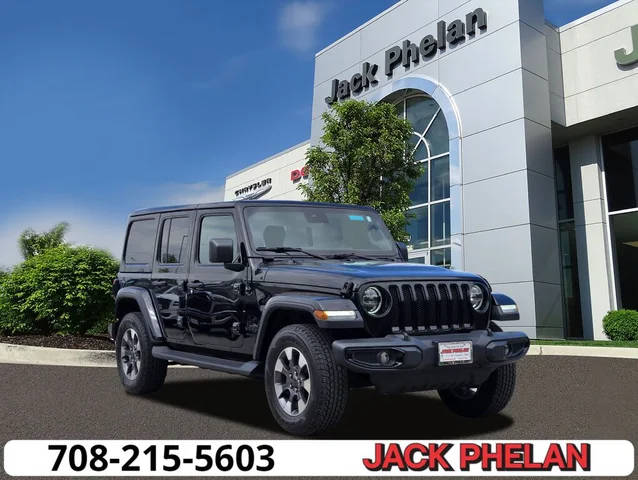 2020 Jeep Wrangler Unlimited Sahara Altitude 4WD photo