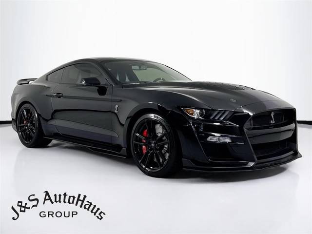 2020 Ford Mustang Shelby GT500 RWD photo