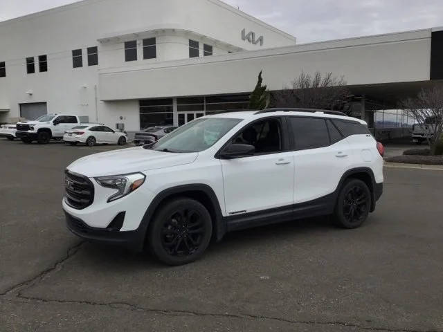 2020 GMC Terrain SLE FWD photo