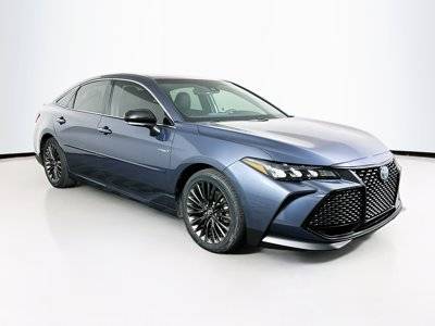 2020 Toyota Avalon Hybrid XSE FWD photo