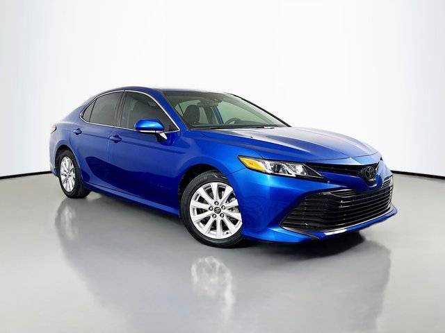 2020 Toyota Camry LE FWD photo