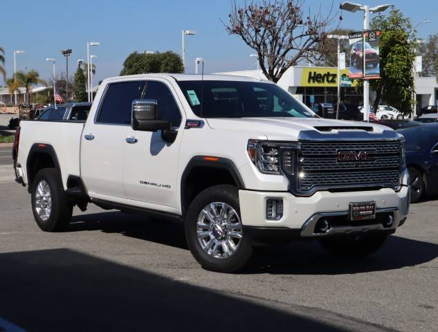 2020 GMC Sierra 2500HD Denali 4WD photo