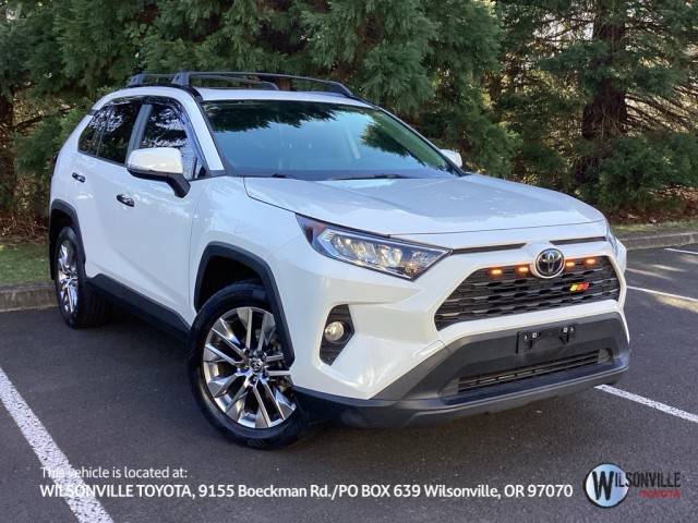 2020 Toyota RAV4 XLE Premium AWD photo