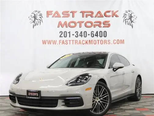 2017 Porsche Panamera 4S AWD photo