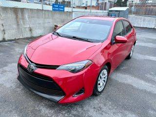 2019 Toyota Corolla LE FWD photo