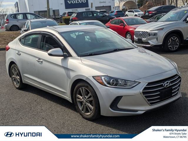 2017 Hyundai Elantra SE FWD photo
